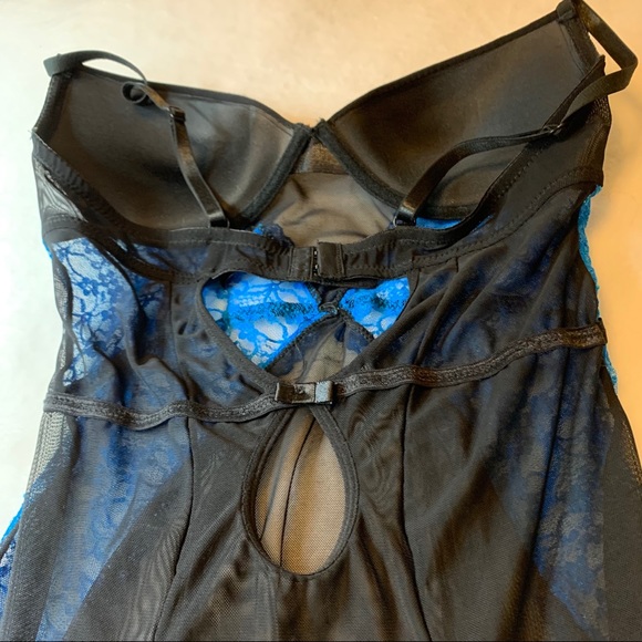 Black Fuschia Secret Lace Lingerie Blue Corset with Garters - Picture 3 of 16